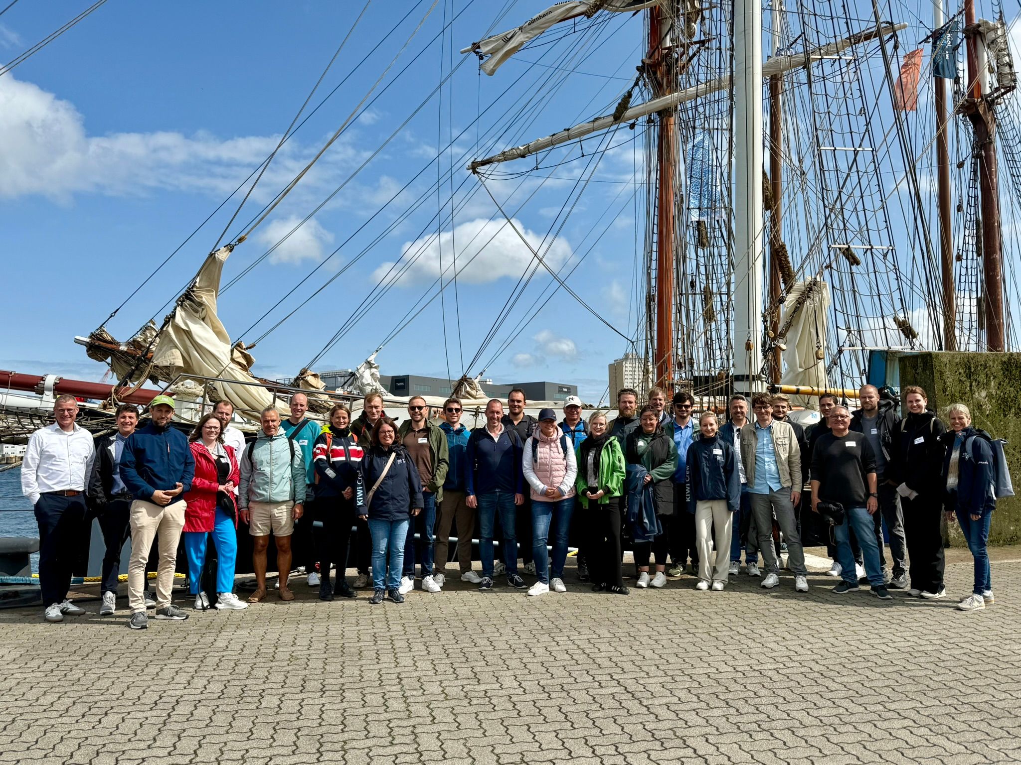 Gruppenbild der teilnehmenden Gäste am Innovationstörn