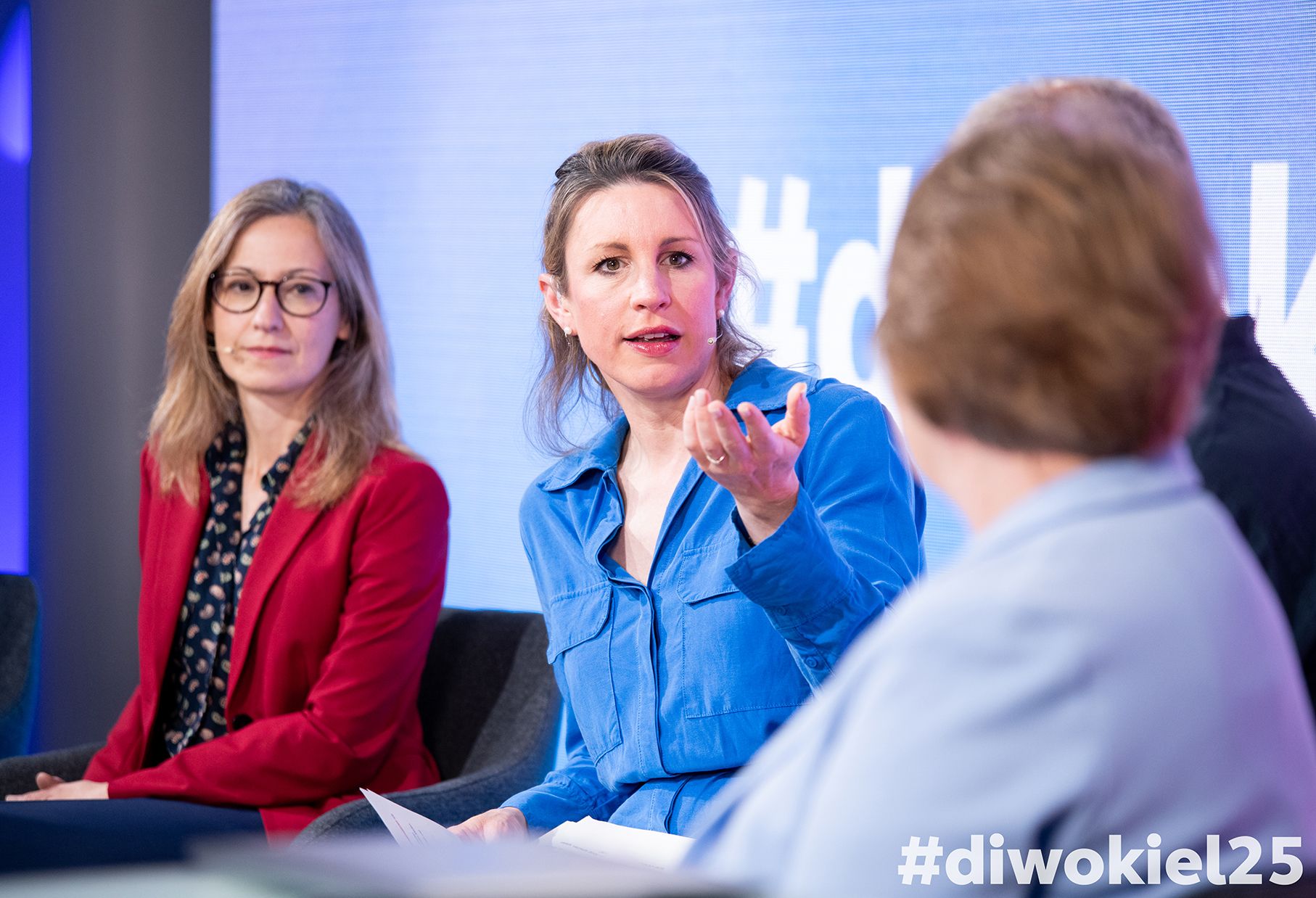 Zwischen Wahrheit und Viralität: Prof. Dr. Paula Diehl (CAU Kiel) und Eva Diederich (NDR Schleswig-Holstein)